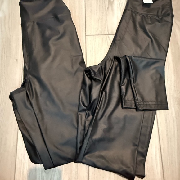 Aerie Pants - Aerie Black Leggings for Women